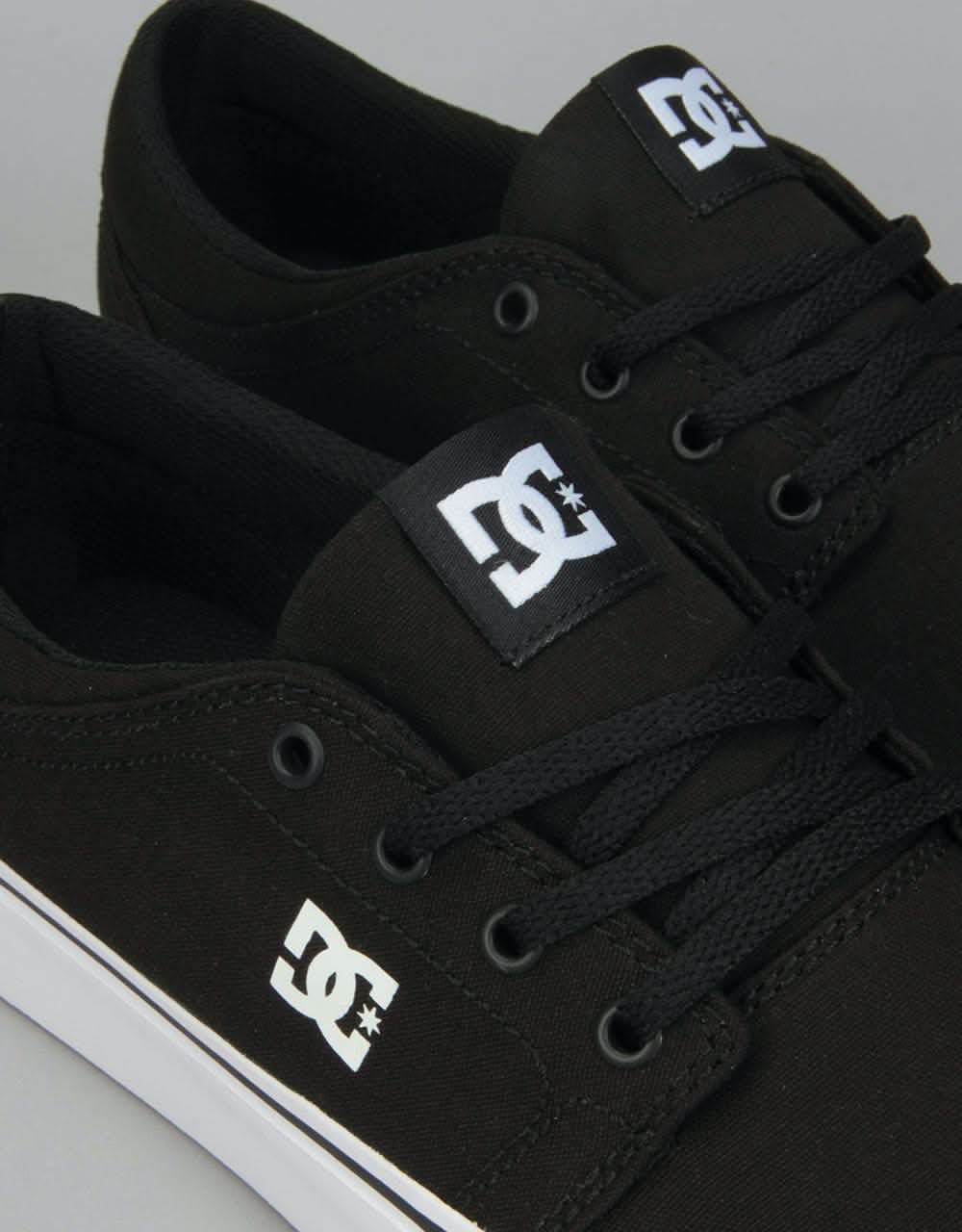 DC Trase TX Skate Shoes - Black/White