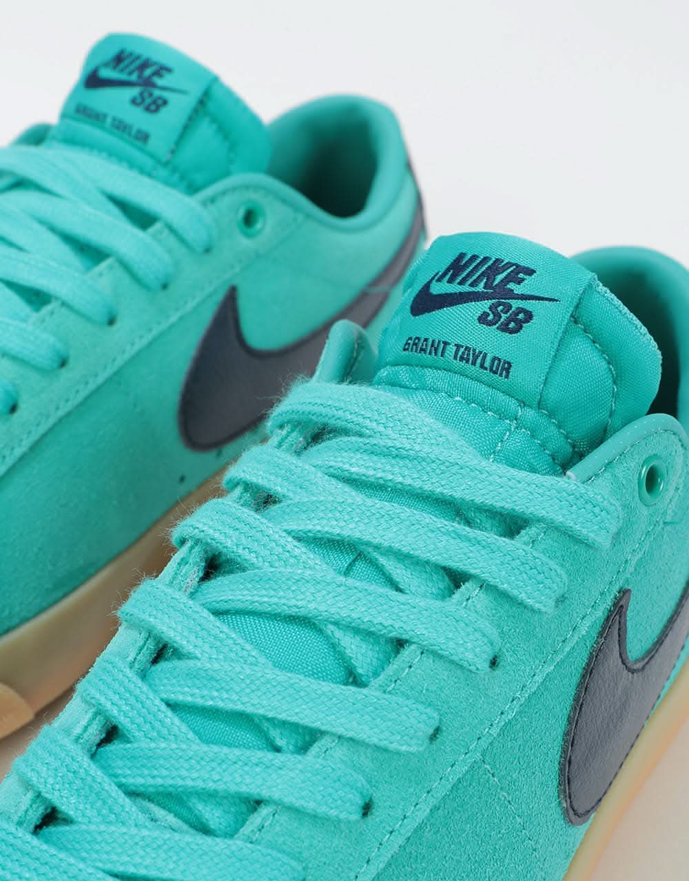 Nike SB Blazer Low GT Skate Shoes - Cabana/Obsidian