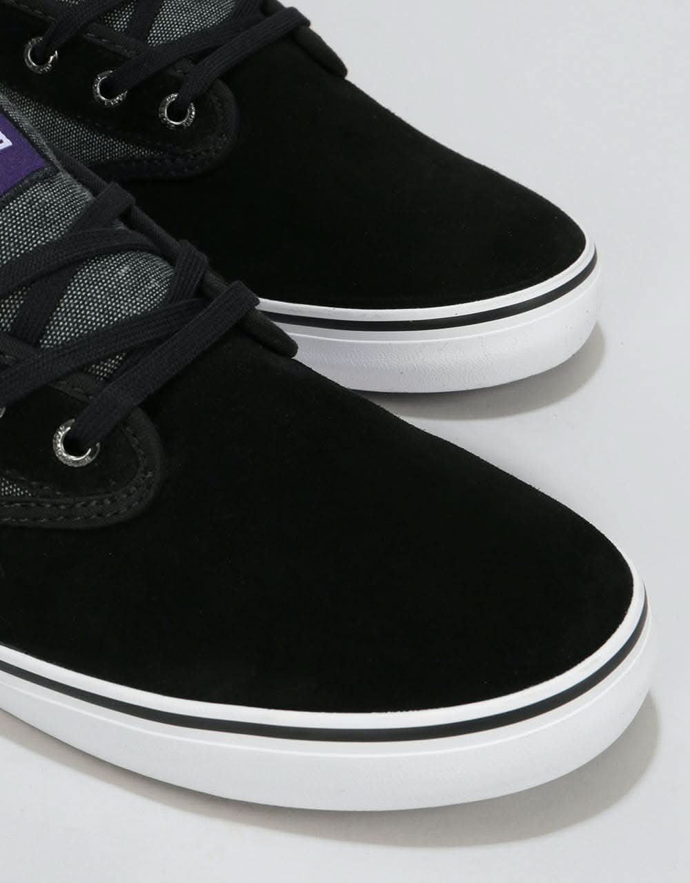 Globe Motley Skate Shoes - Black Chambray/White