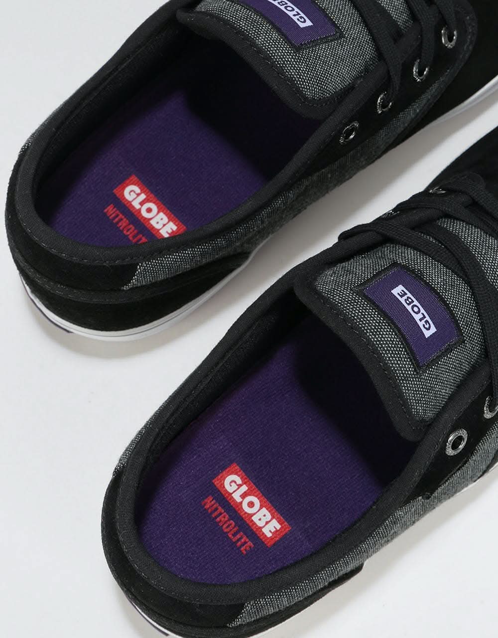Globe Motley Skate Shoes - Black Chambray/White