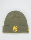 New Era New York Yankees League Essential Beanie - Olive/Butternut