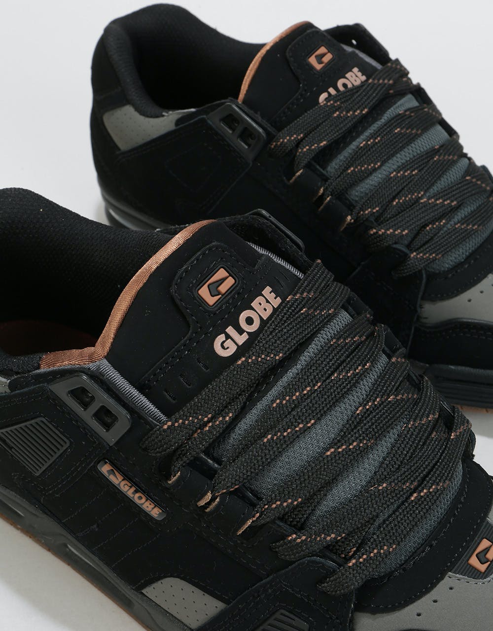 Globe Sabre Skate Shoes - Black/Charcoal/Woodsmoke Brown
