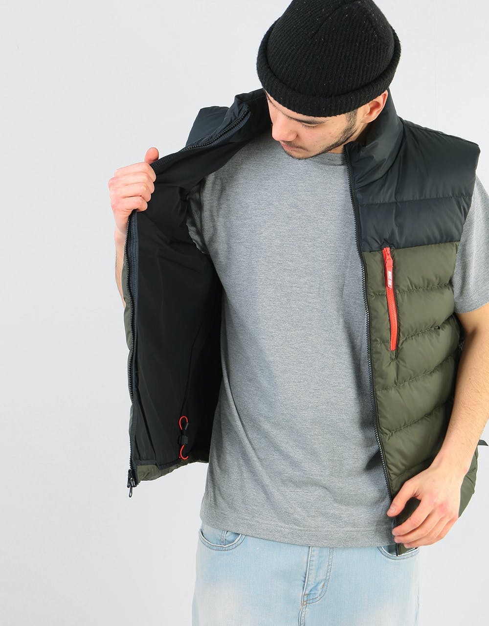Nike SB Packable Down Vest - Black/Sequoia/Black