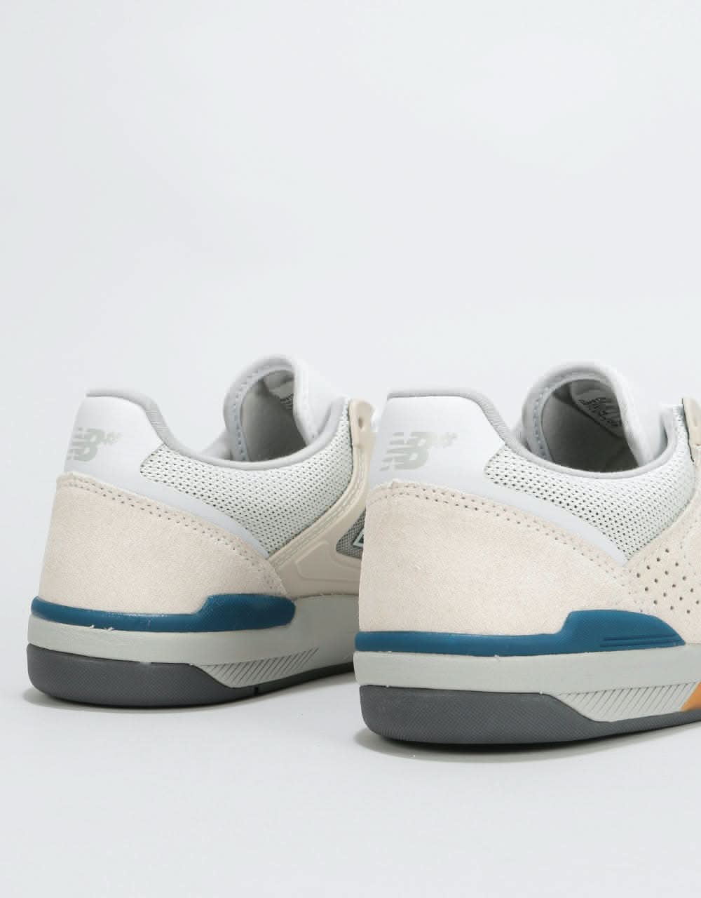 New Balance Numeric Westgate 913 Skate Shoes - Sea Salt/Dark Sea