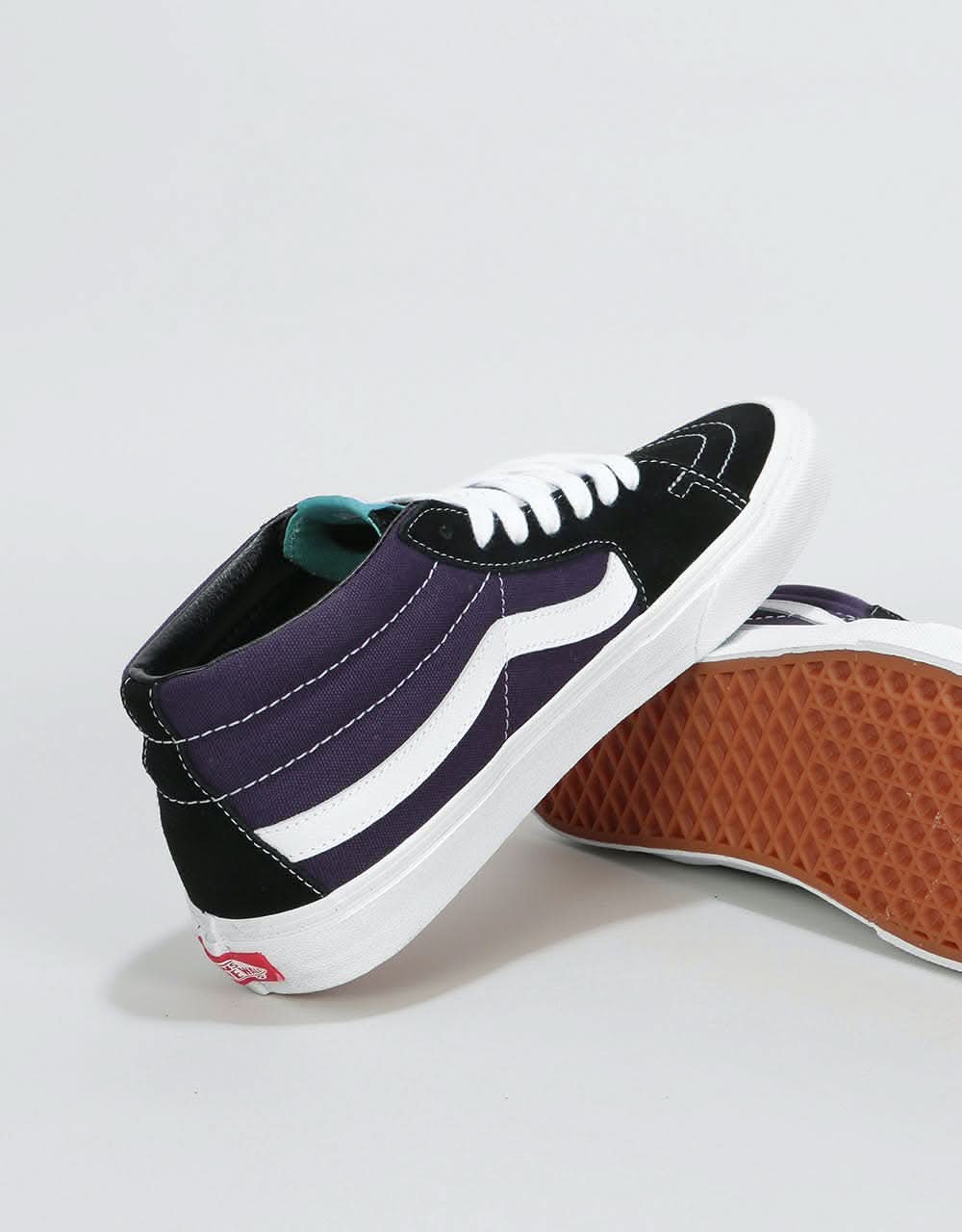 Vans Sk8-Mid Skate Shoes - (Retro Skate) Black/Mysterioso
