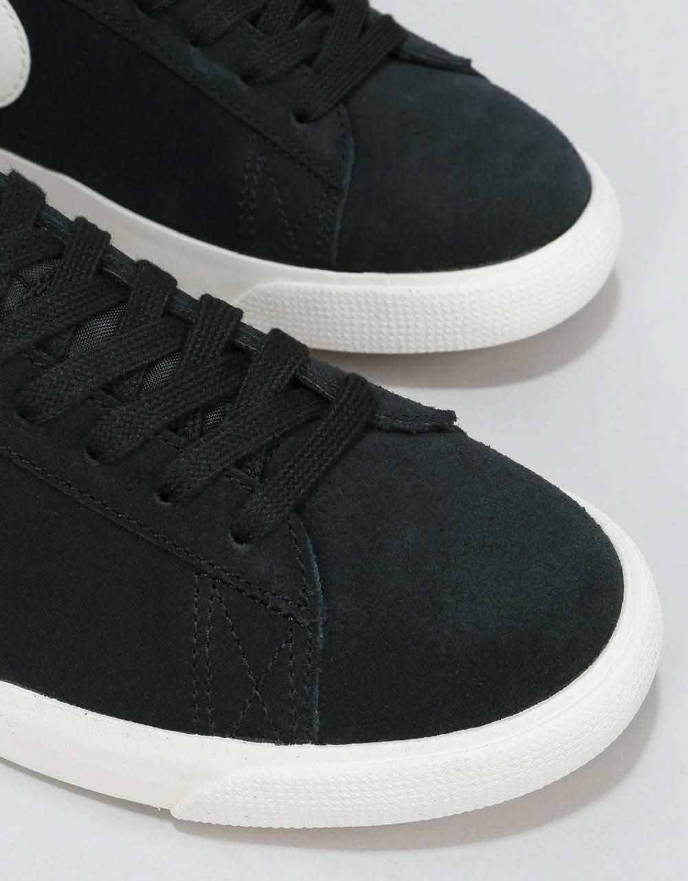 Nike SB GT Blazer Low Skate Shoes - Black/Sail