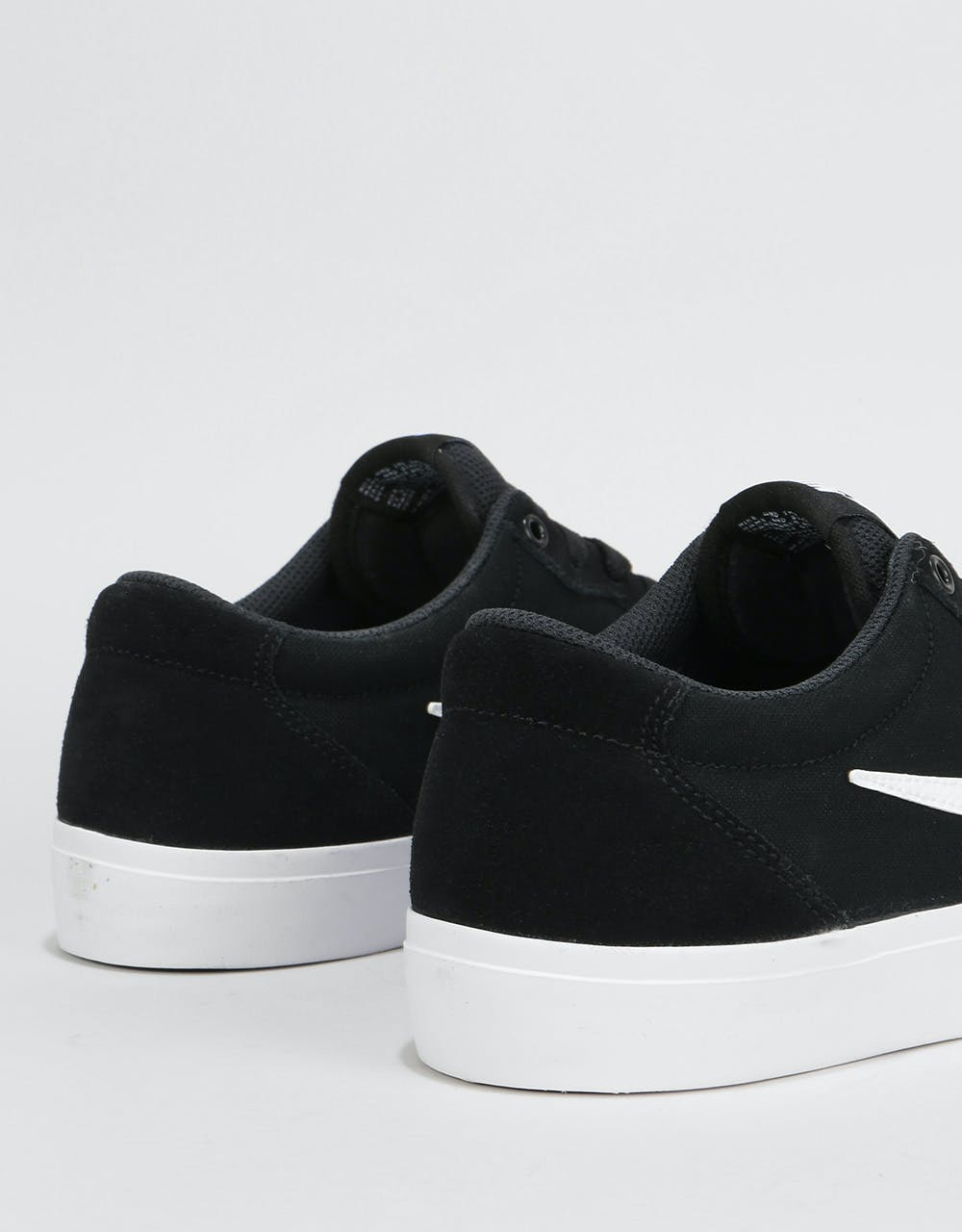 Nike SB Chron SLR Skate Shoes - Black/White