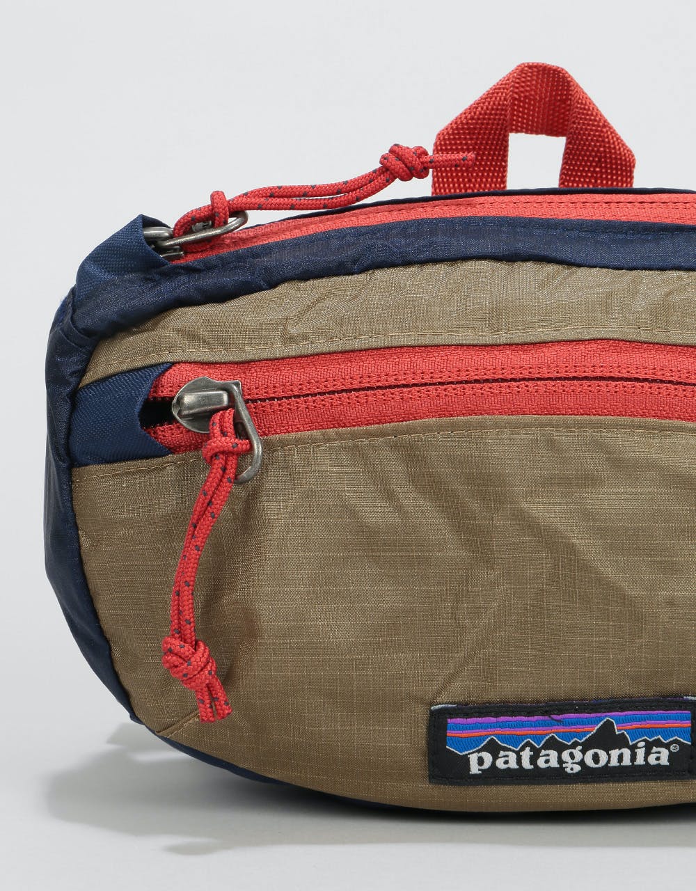 Patagonia Lightweight Travel Mini Cross Body Bag - Classic Navy/Khaki