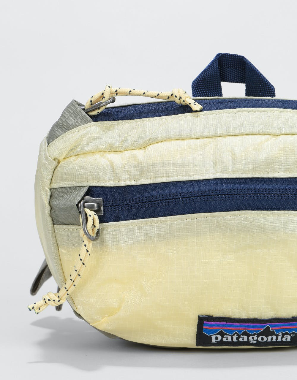 Patagonia Lightweight Travel Mini Cross Body Bag - Resin Yellow