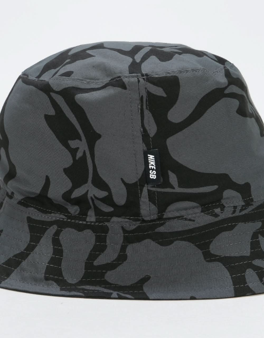 Nike big leaf hotsell reversible bucket hat