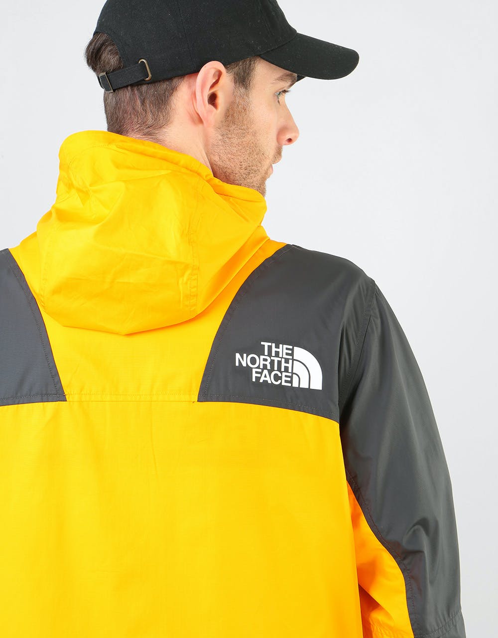 The North Face Mountain Light Windshell Jacket - Zinnia Orange
