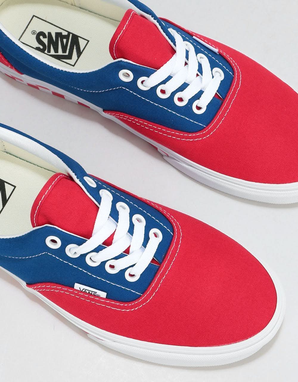 vans era chex skate shoe