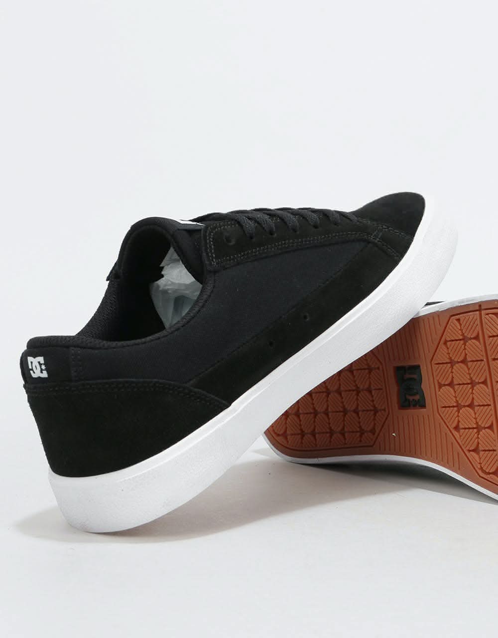 DC Lynnfield Skate Shoes - Black/White