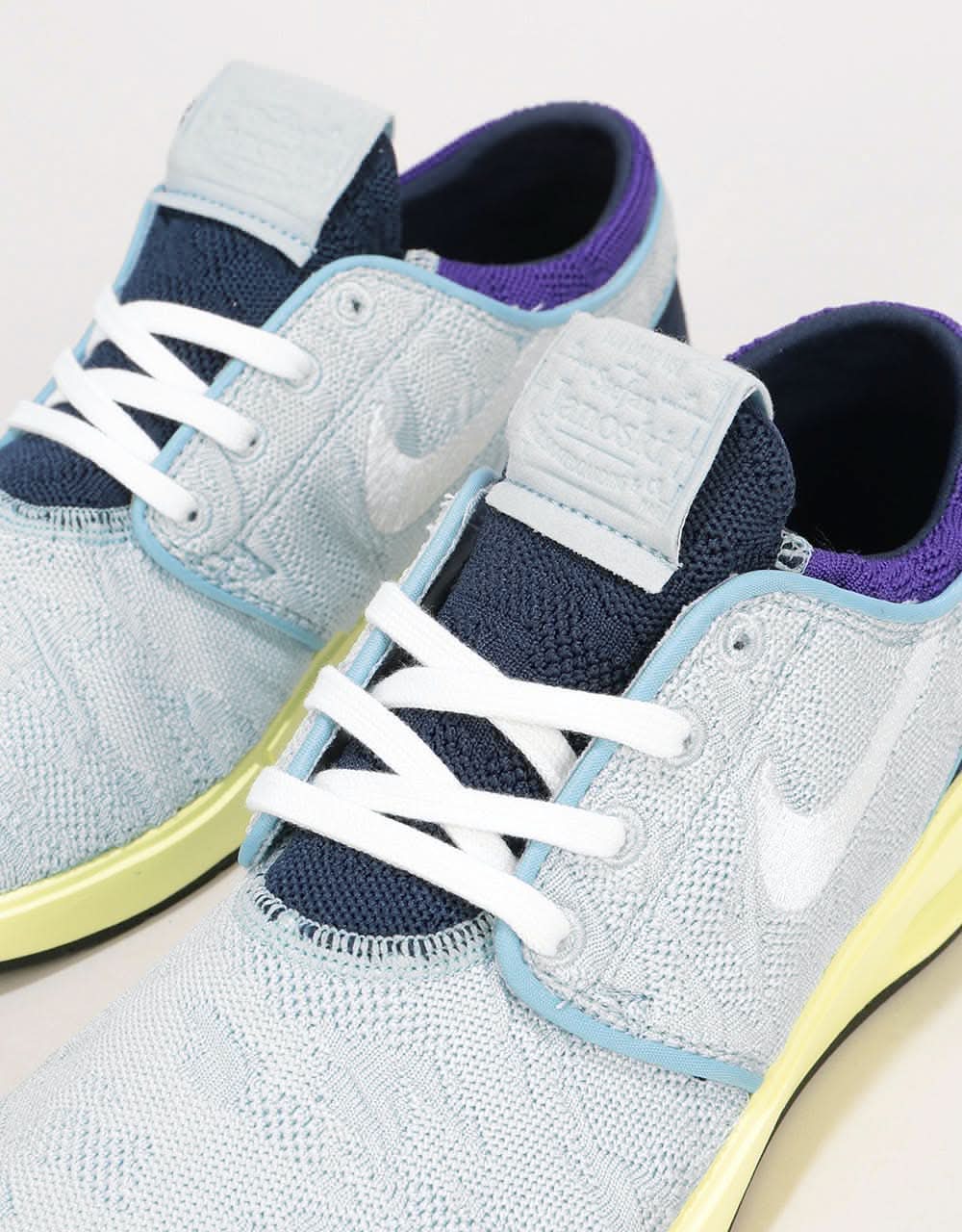 Nike SB Air Max Janoski 2 Skate Shoes - Lt Armory Blue/White-Midnight