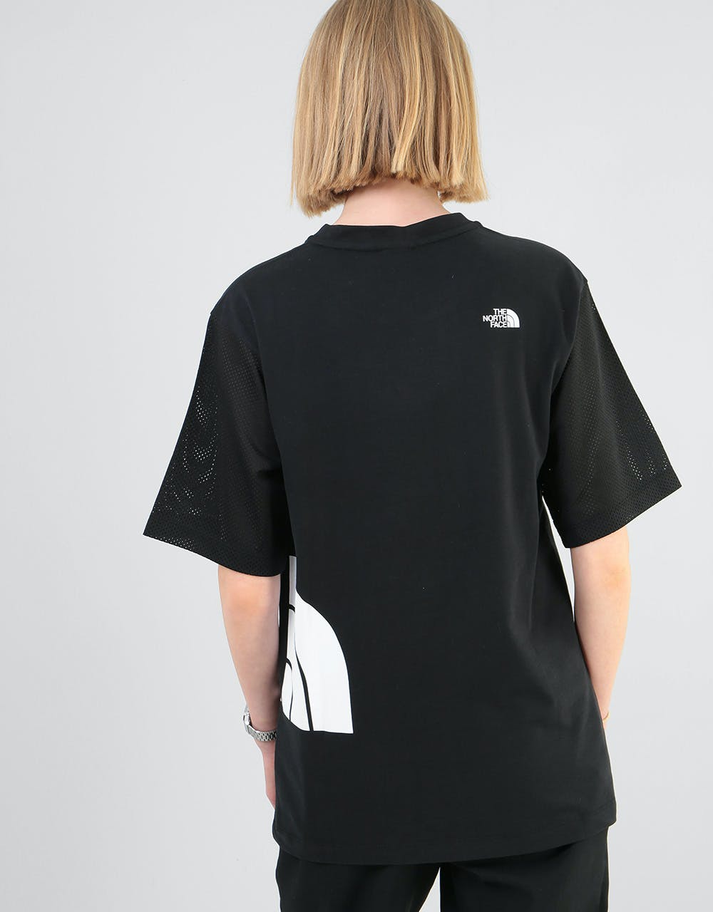 The North Face Womens Light S/S T-Shirt - TNF Black