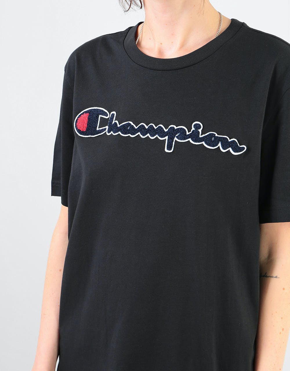 Champion Womens Script Logo Crewneck Oversized T-Shirt - NBK
