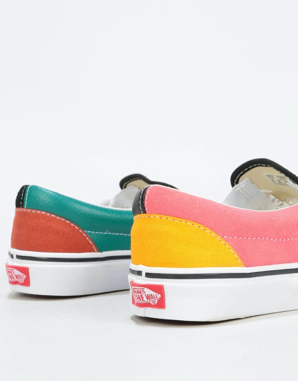 Vans Classic Slip-On Womens Trainers - (Patchwork) Multi/True White