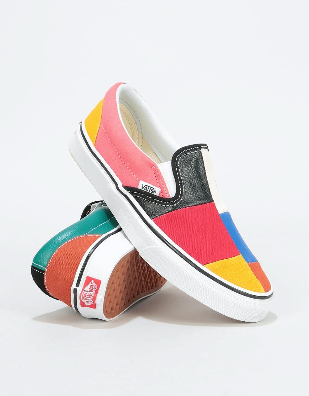 Vans Classic Slip-On Womens Trainers - (Patchwork) Multi/True White