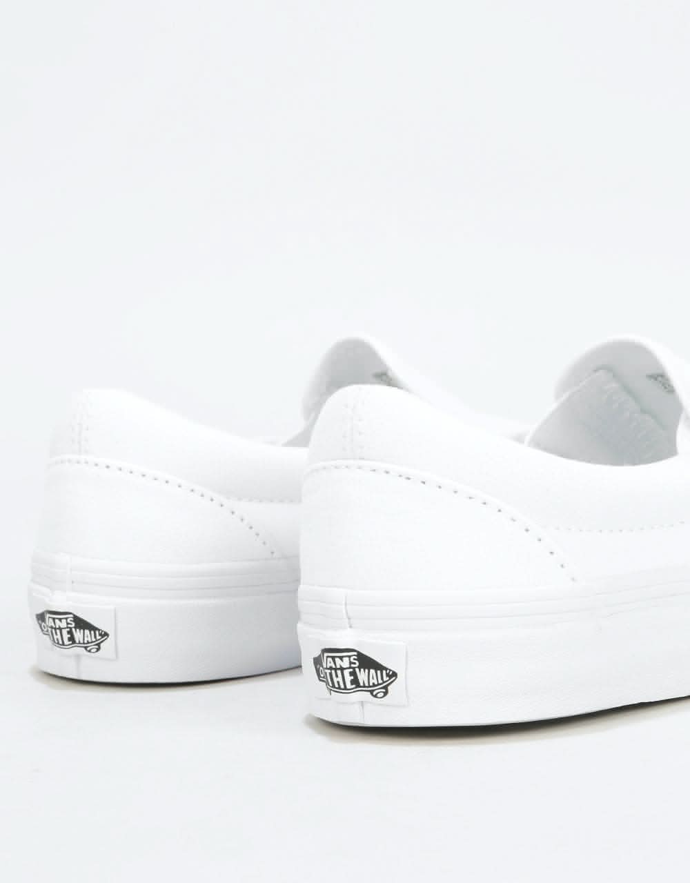 Vans Classic Slip-On Womens Trainers - True White