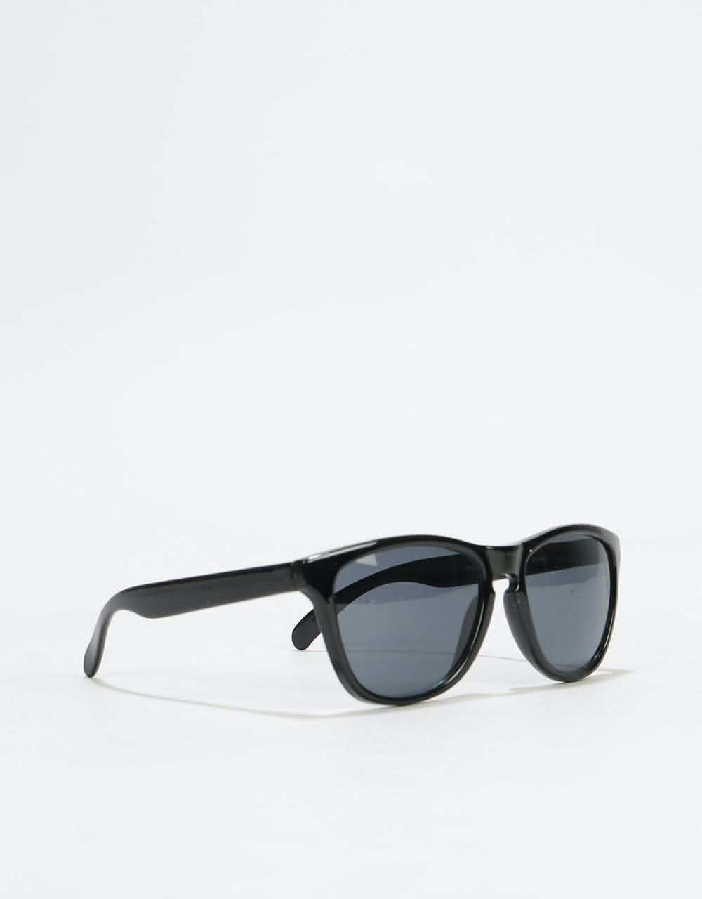Route One New Wayfarer Sunglasses - Black