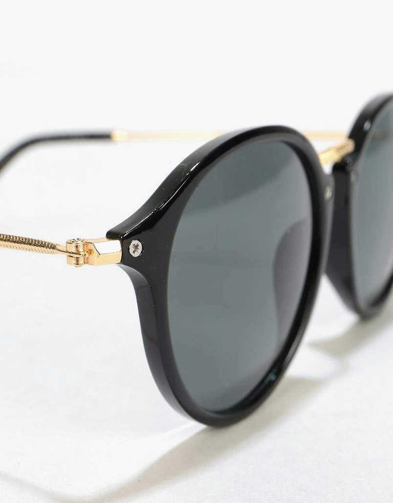 Route One Oversize Round Sunglasses - Black/Gold