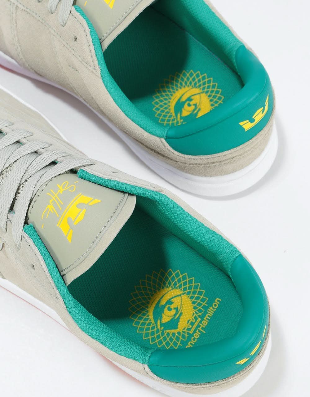 Supra Elevate Skate Shoes - Stone/White