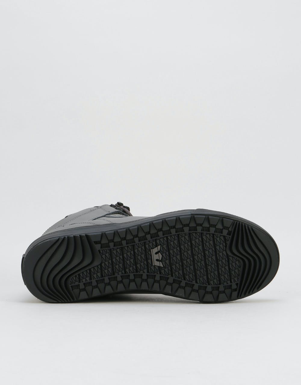 Supra Vaider CW Skate Shoes - Charcoal-Black