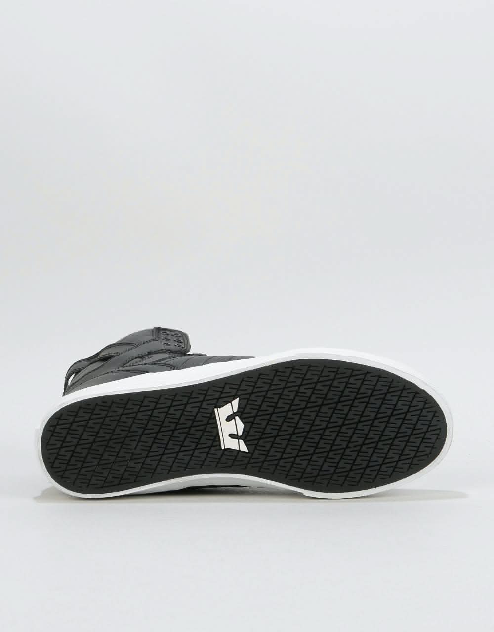Supra Skytop Skate Shoes - Black/White