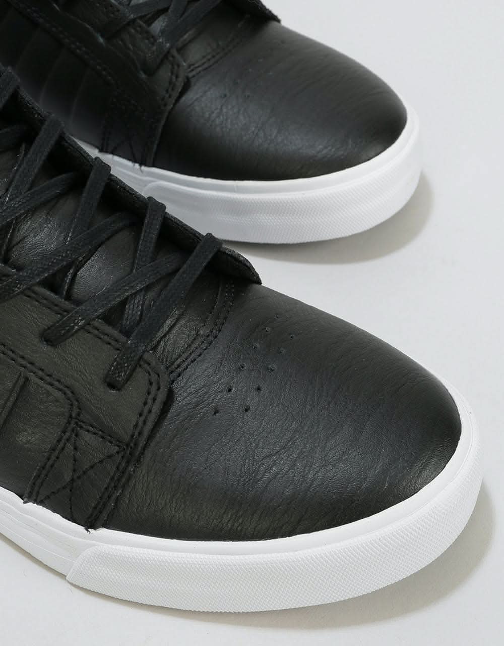 Supra Skytop Skate Shoes - Black/White
