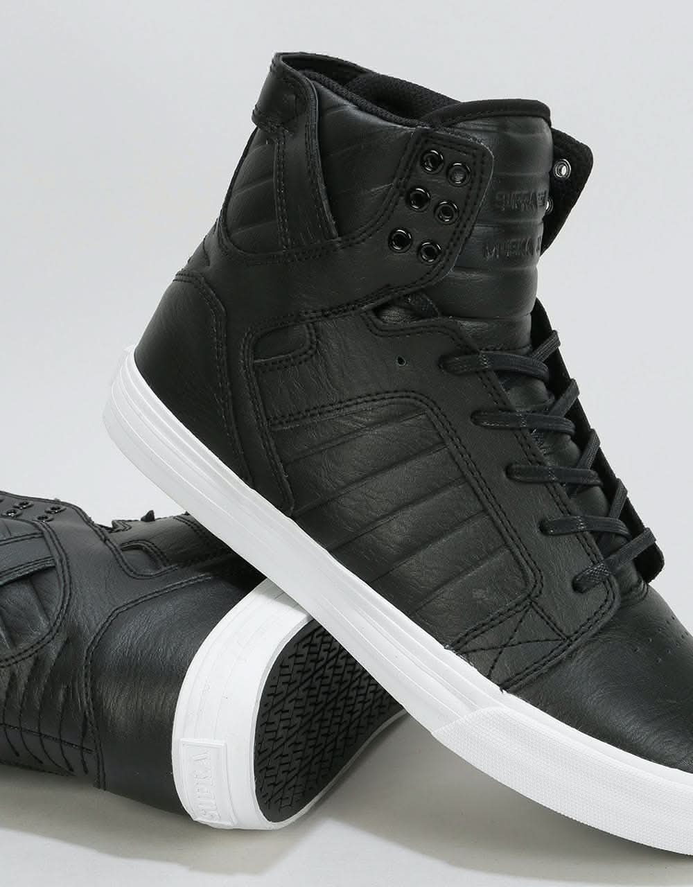 Supra Skytop Skate Shoes - Black/White
