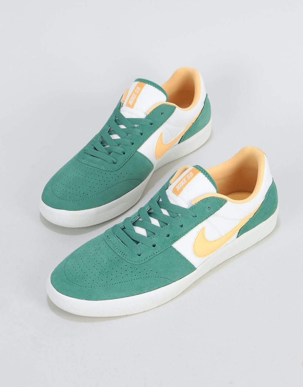 Nike SB Team Classic Skate Shoes - Bicoastal/Celestial Gold-White