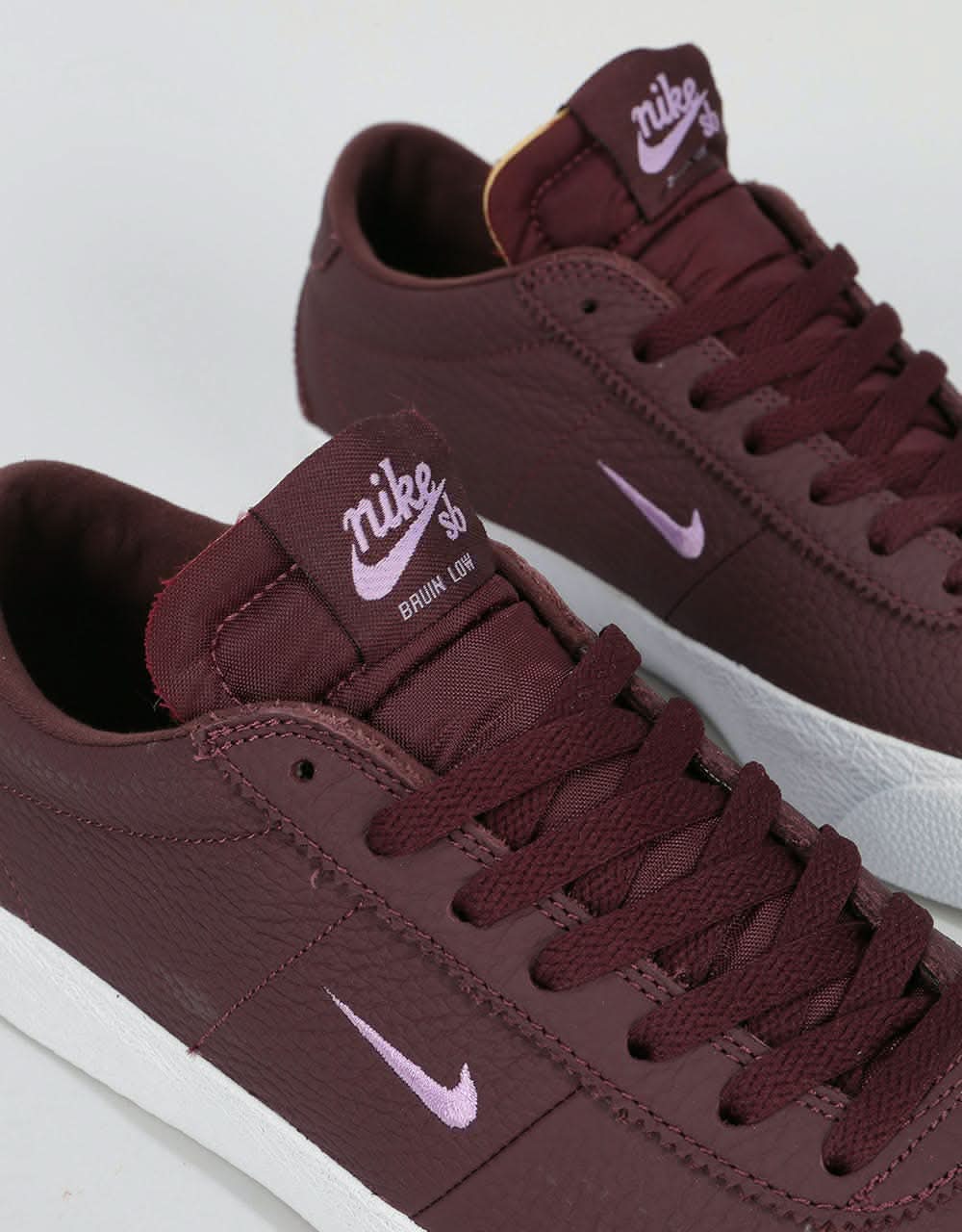 Nike SB Zoom Bruin Skate Shoes - Mahogany/Violet Star