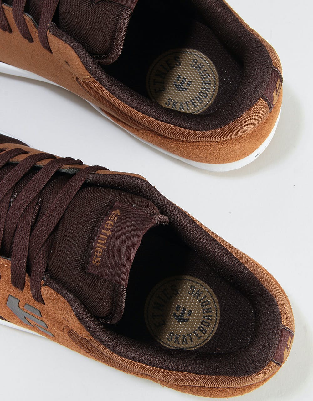 Etnies x Michelin Marana Skate Shoes - Brown/Tan