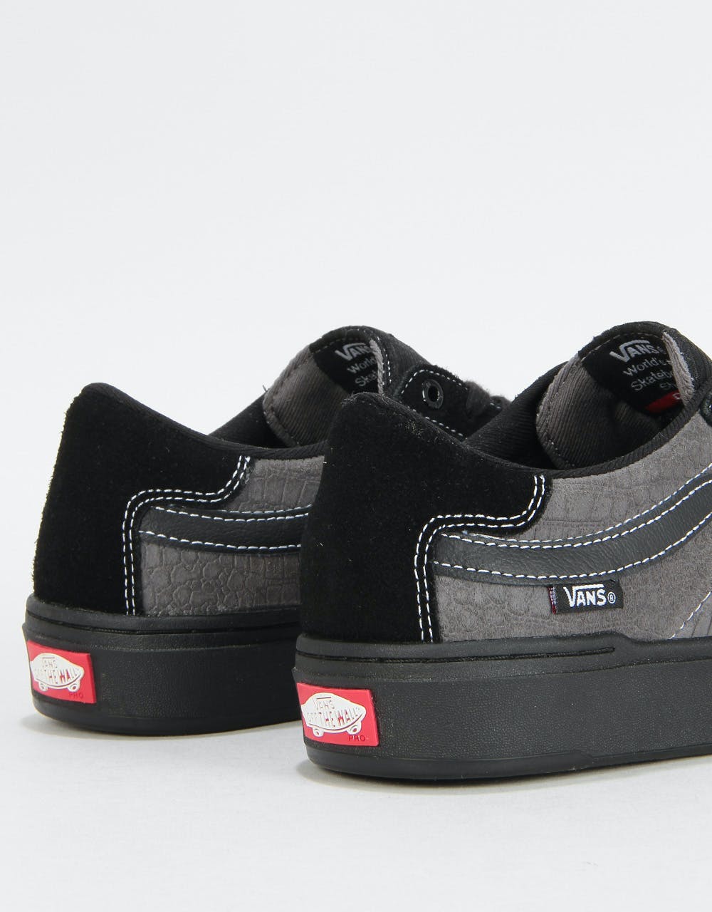 Vans Berle Pro Skate Shoes - (Croc) Black/Pewter