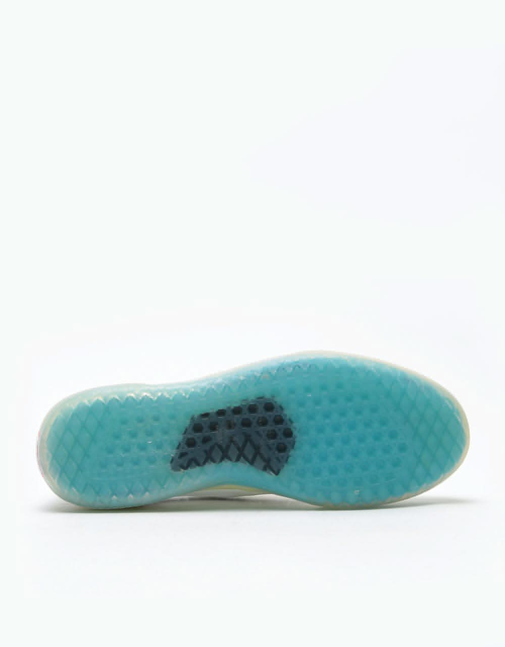 Vans Ave Pro Skate Shoes - Blanc de Blanc/Black