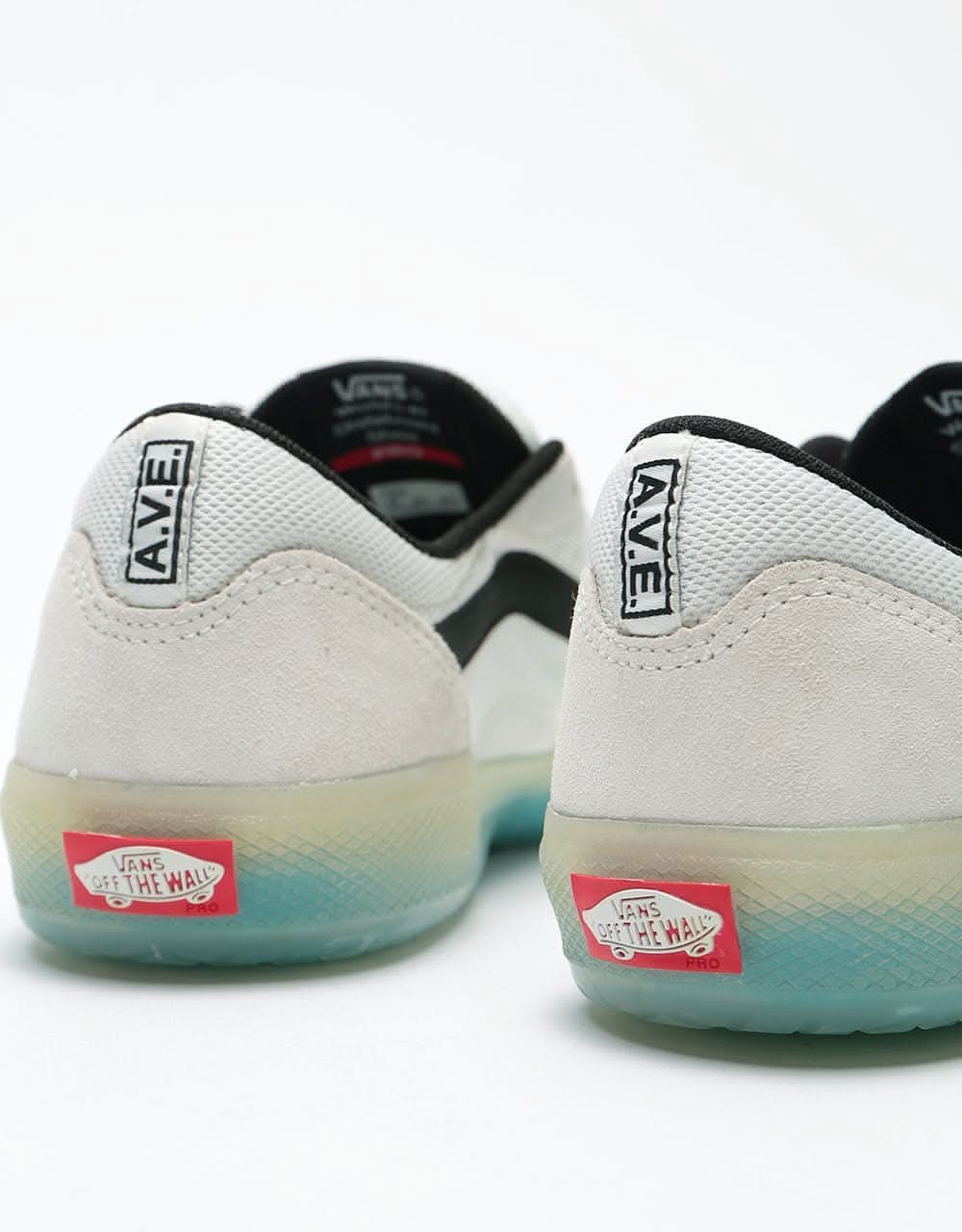 Vans Ave Pro Skate Shoes - Blanc de Blanc/Black