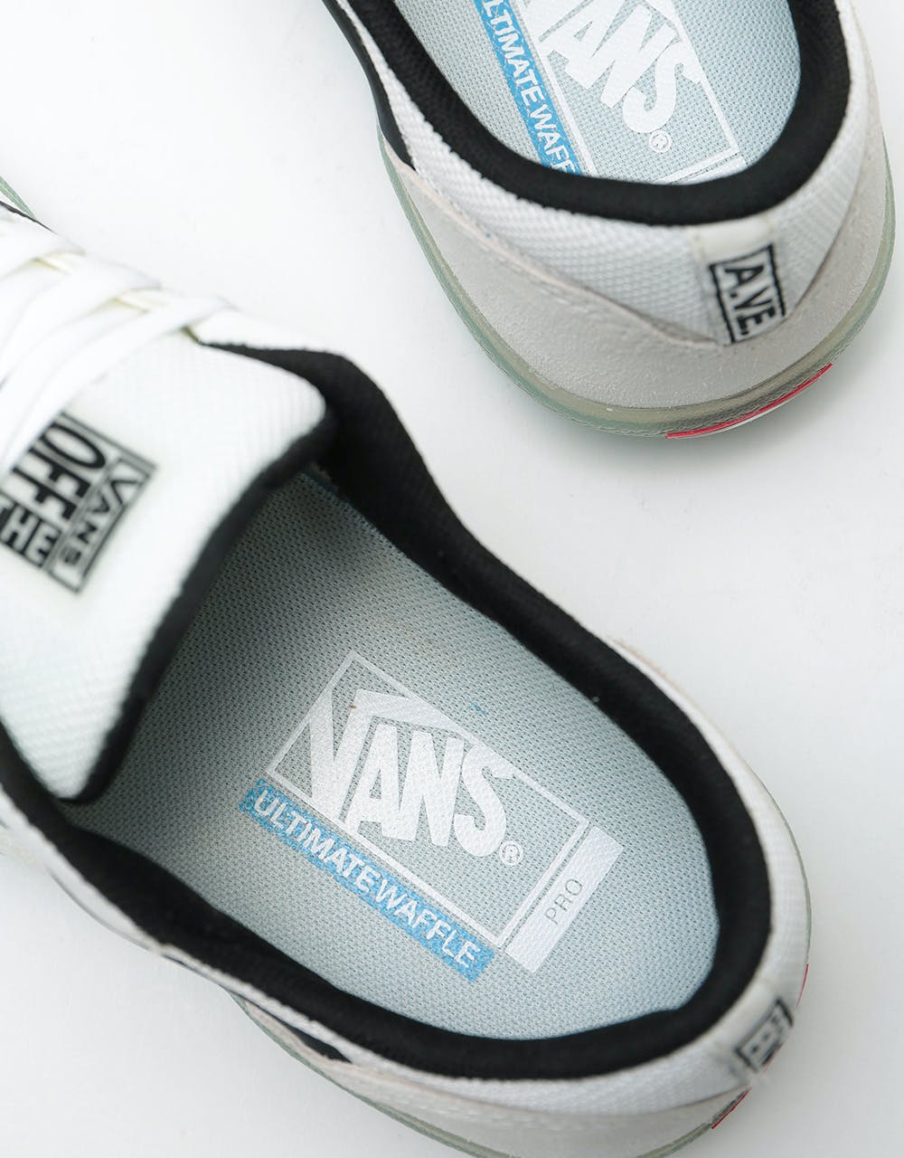 Vans Ave Pro Skate Shoes - Blanc de Blanc/Black