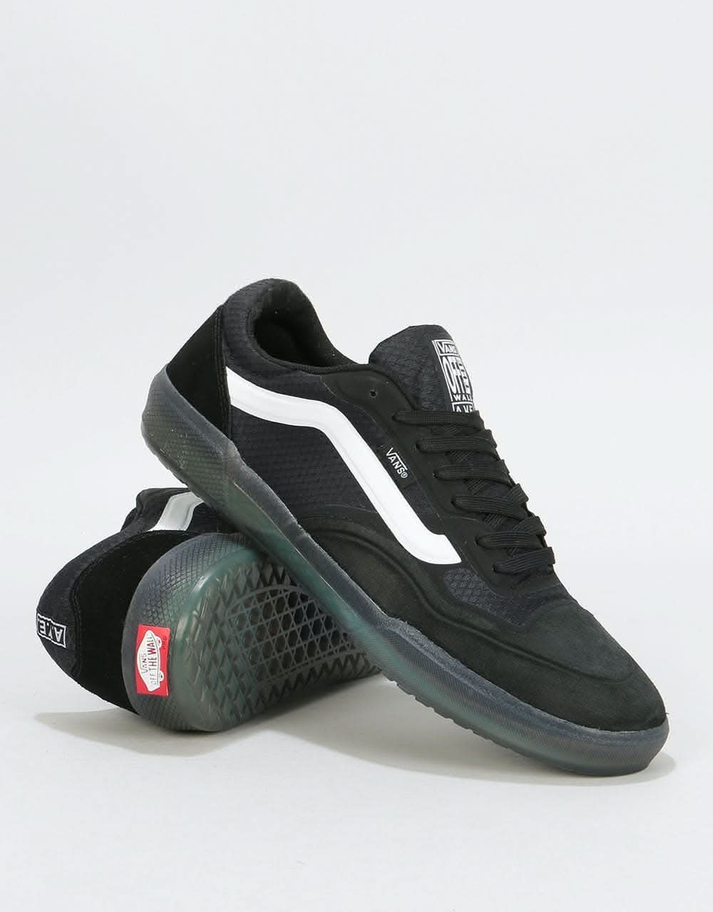 Vans Ave Pro Skate Shoes Black/White