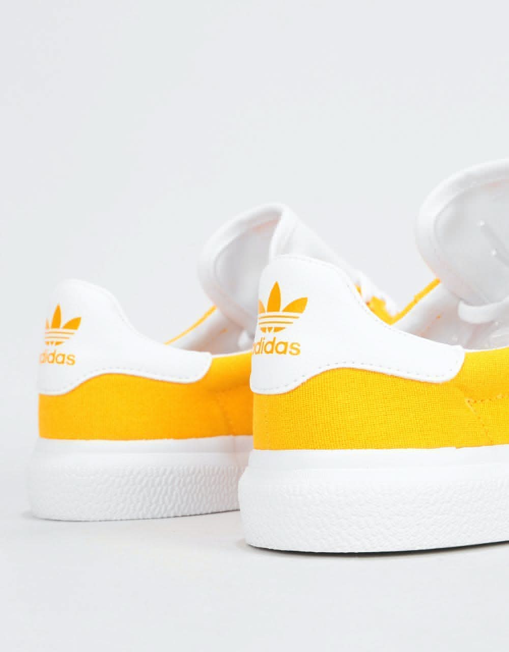 3mc gold & clearance white skate shoes
