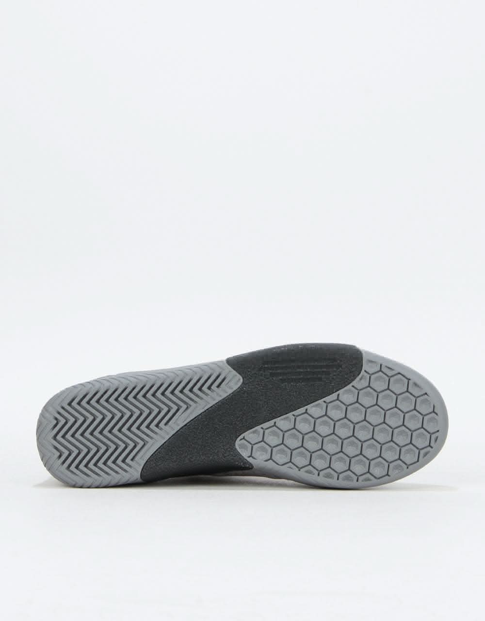 Adidas 3ST.003 Skate Shoes - Grey/Carbon//Gold Metallic