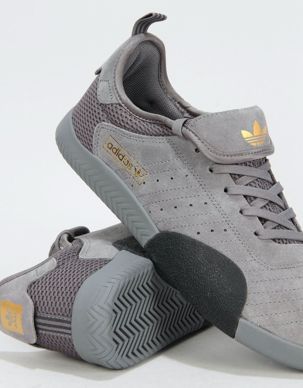 Adidas 3ST.003 Skate Shoes - Grey/Carbon//Gold Metallic
