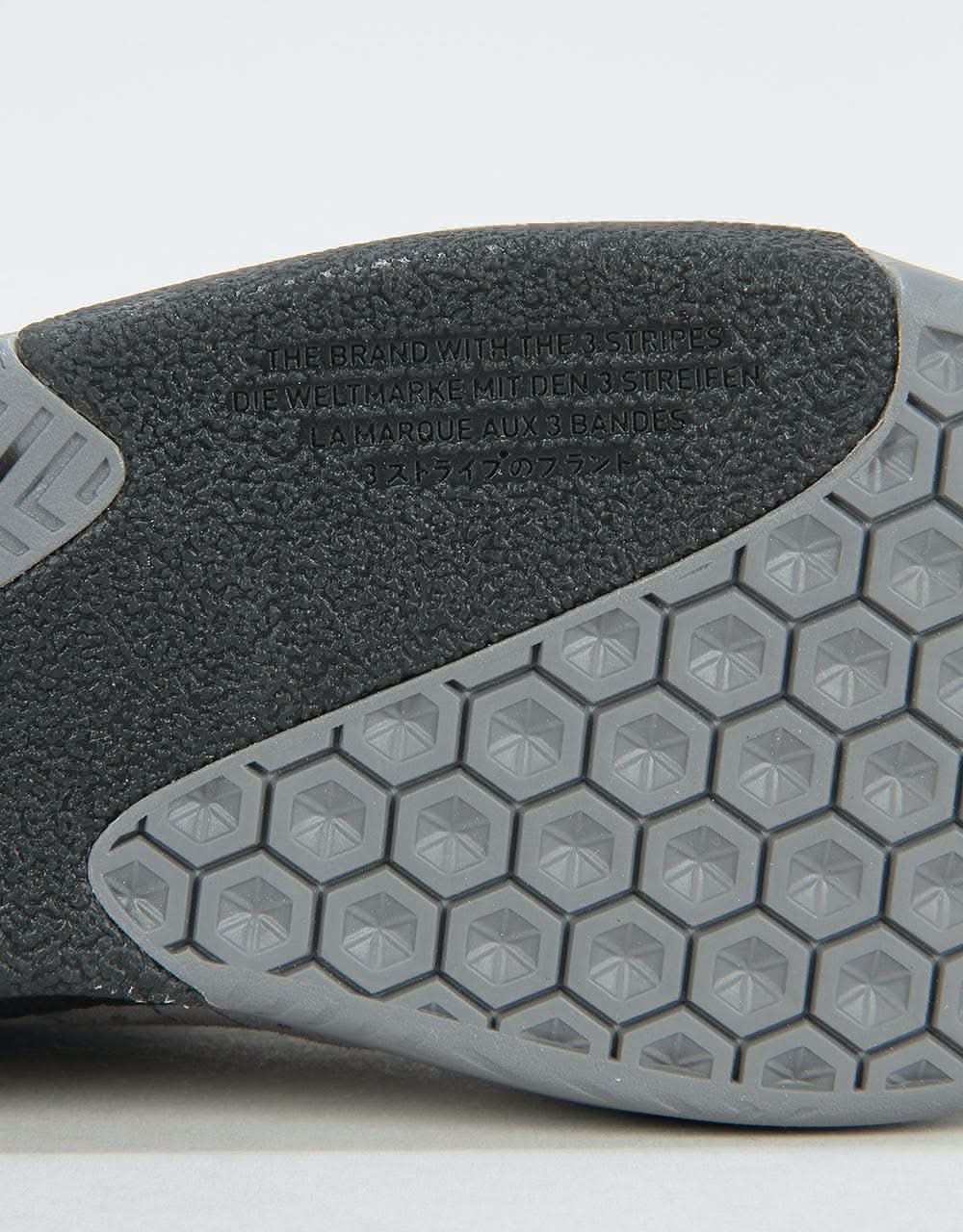 Adidas 3ST.003 Skate Shoes - Grey/Carbon//Gold Metallic