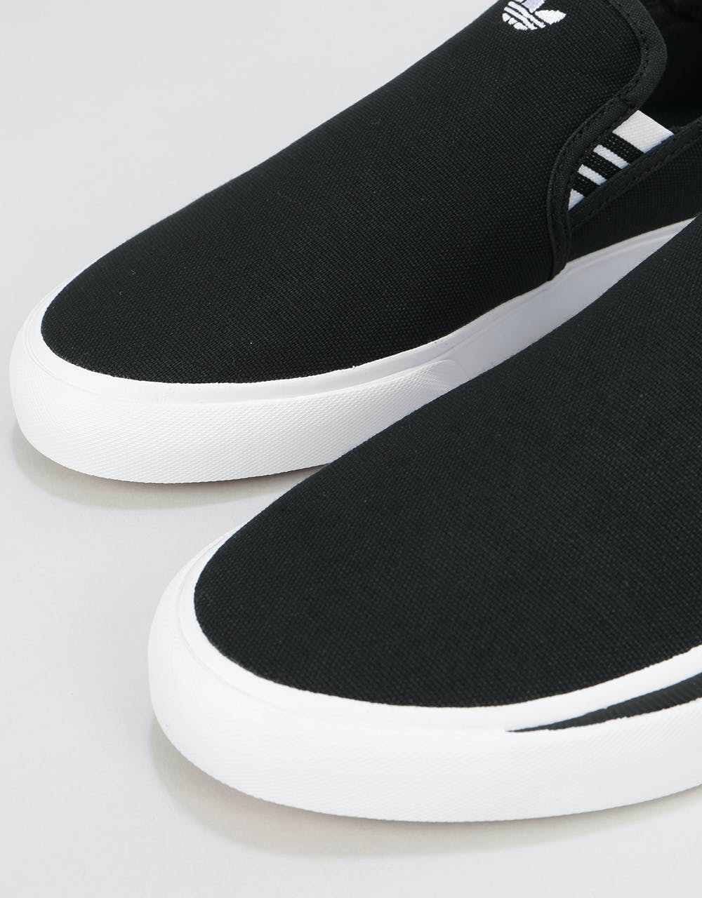 Adidas Sabalo Slip Skate Shoes - Core Black/White/Core Black