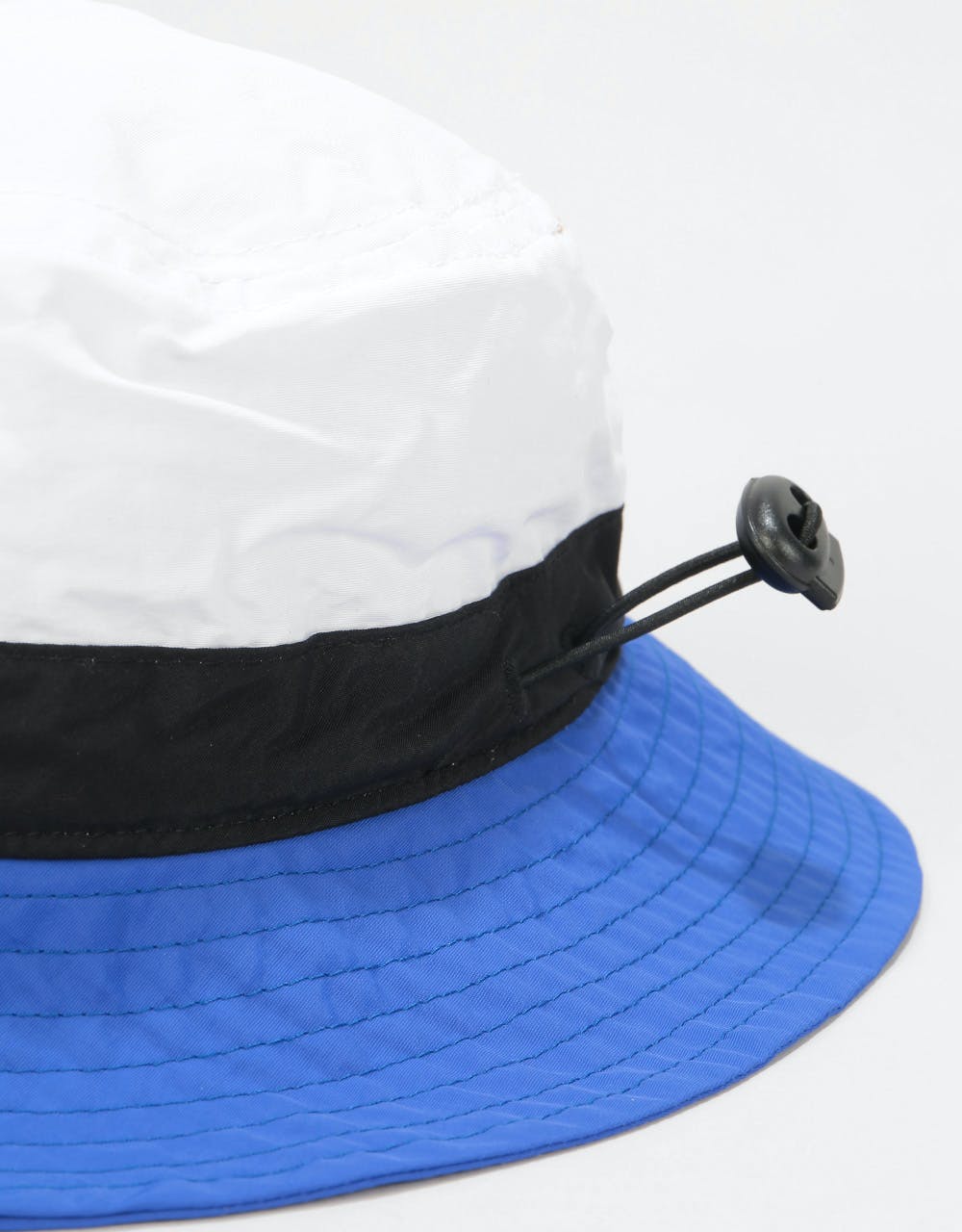 Dickies Freeville Bucket Hat - White