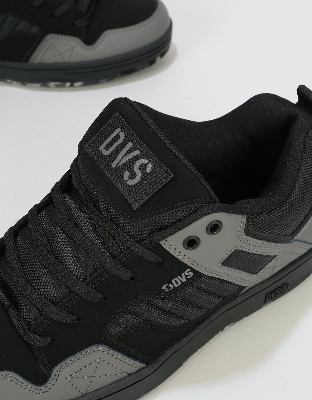 DVS Enduro 125 Skate Shoes - Black/Charcoal/Camo Nubuck