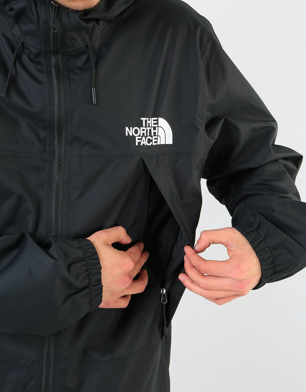 The North Face 1990 Mountain Q Jacket - TNF Black/TNF White/TNF White