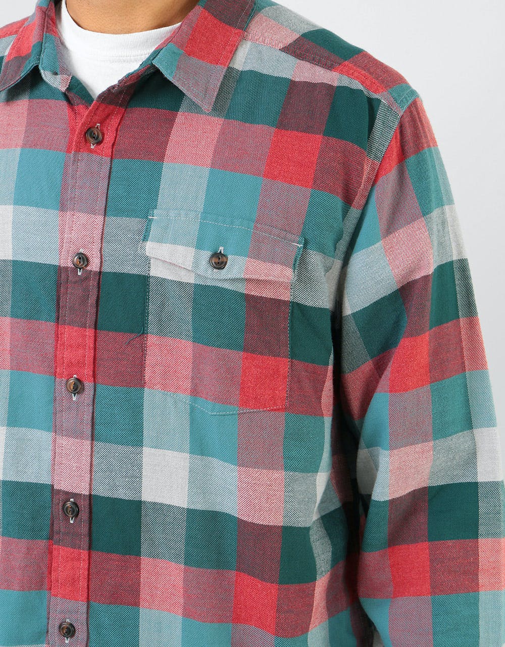 Patagonia Lightweight Fjord Flannel L/S Shirt - Unbroken: Piki Green