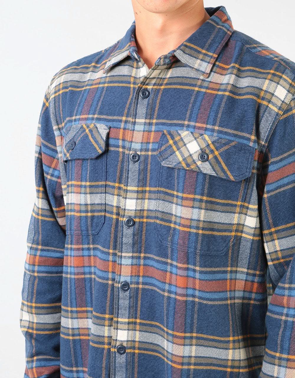 Patagonia L/S Fjord Flannel Shirt - Defender: Neo Navy