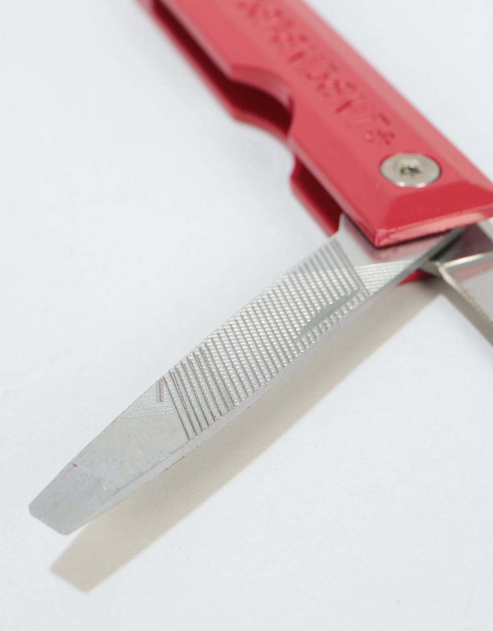 Independent Red Curb File/Knife Keyring - Red