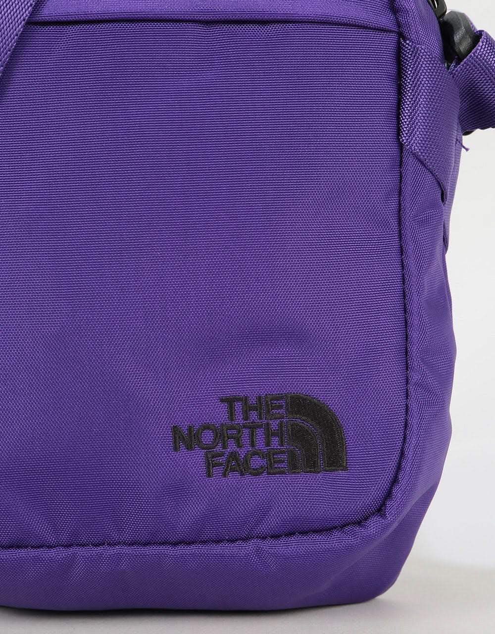 The North Face Convertible Cross Body Bag - Hero Purple/TNF Black